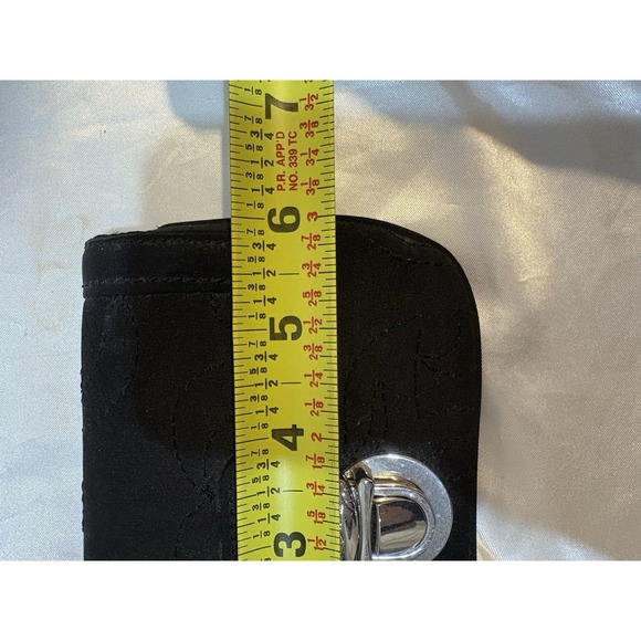 Vera Bradley ID Wallet Black Quilted Silver Hardware - Picture 3 of 6